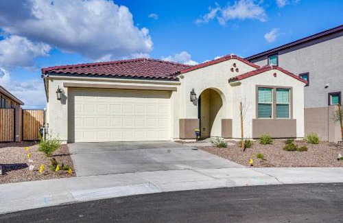 Glendale House | 5 Mi to Westgate Newly Built Glendale Home