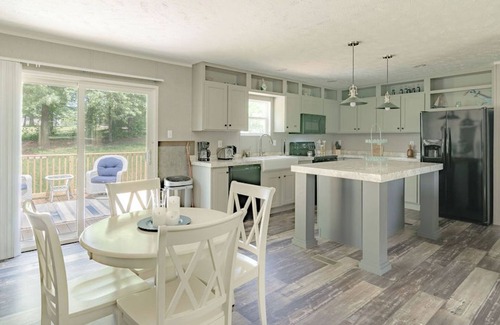 Nancy House | 5 Miles to Lee's Ford Marina on Beautiful Lake Cumberland