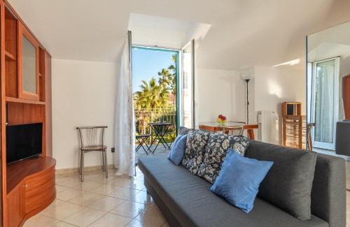 Loano Apartment | [5 min dal MARE] Luminoso Bilocale con Terrazza