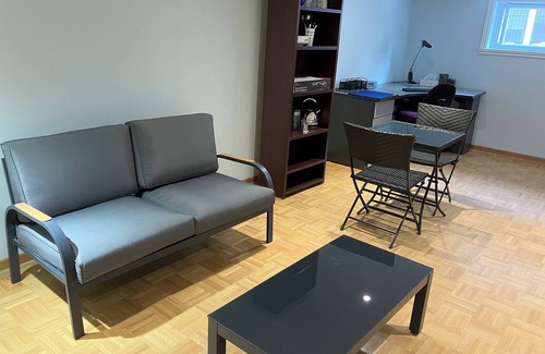 Longue-Pointe Apartment | 5 Min. de Langelier et Radisson - Chambre Fermée Avec Toutes Commodités