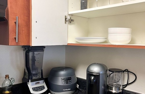 Yorktown Apartment | 5 min. from the beach, sanitized, and private bedroom