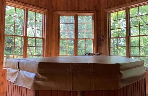 Lac-Superieur Cabin | 5 min to Tremblant Park and ski Resort. Ideal Retreat for Summer or Winter fun