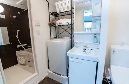 Adachi Apartment | 5 min walk from Gotanno station 20sqm apartment with private toilet and bathroom Direct access to popular travel destinations such as Ueno
