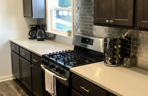 Carmel House | 5 mins to dtwn Carmel 🔸 3 en-suite baths