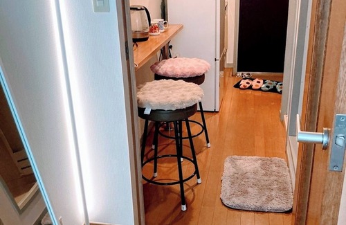 Higashi Apartment | 5 mins walk Hiroo Station, 10 mins walk Ebisu, shibuya 13 mins by train