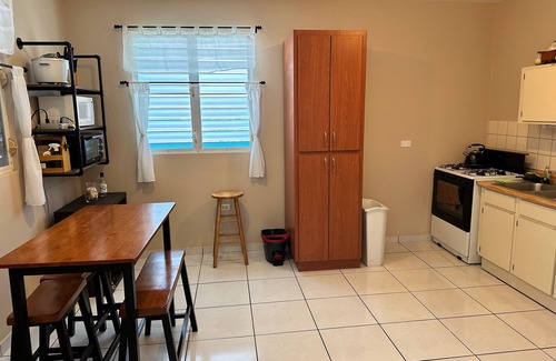 Cabo Rojo House | 5 minute drive to Boqueron, 3B/2B private house, Wi-Fi, BBQ