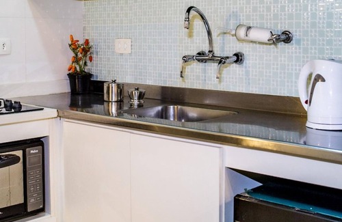Leblon Apartment | 5 Minutes From Leblon Beach Ap204