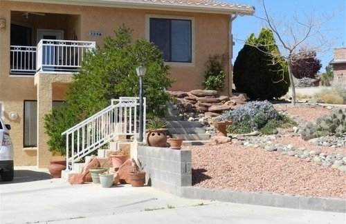 Greenehaven House | 5 Minutes From The Lake! Million Dollar Views!