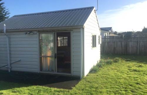 Omaha House | 5 minutes level walkway to Omaha Beach