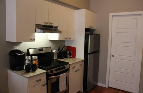 North End Condo | 5 minutes to downtown! Family-sized condo with iconic private courtyard.