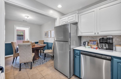 Stillwater House | 5 Minutes to OSU! Ideal for game days, college events, or exploring the area.