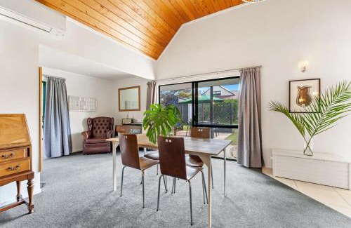 Matakana House | 5 Minutes Walk to Matakana Village
