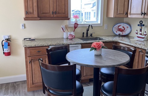 Dover Beaches North House | 5 minutes walk to the beach and 5 minutes walk to WAWA and minigolf