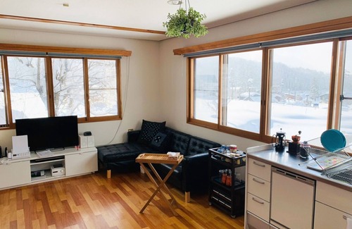 Nozawaonsen House | 5 nights or moreRoom only 3LDK house rental recommended for groups Nonsmoking Free WiFi/Shimotakai-gun Nagano