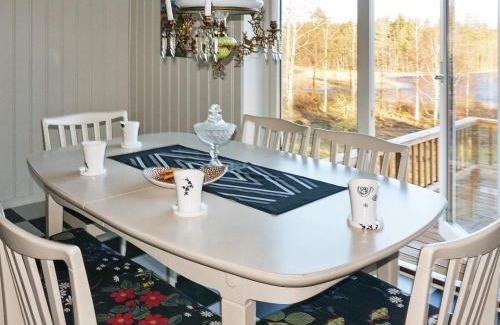 Knihult House | 5 person holiday home in HÄRADSBÄCK