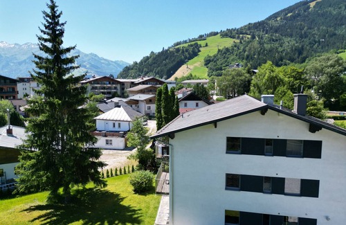 Schuttdorf Apartment | 5 Seasons House Zell am See - TOP 1, SUMMER CARD