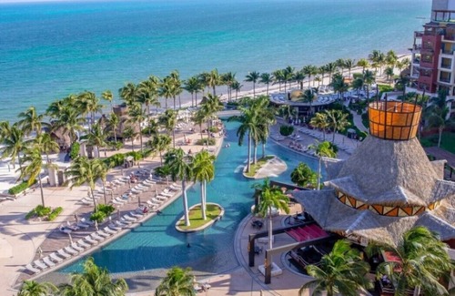 Playa Mujeres Condo | 5 STAR Cancun Resort - Playa Mujeres- Deluxe Studio