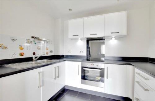 Charlton Apartment | 5 star flat-15 mins to the City