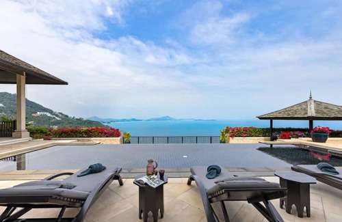 Lamai Villa | 5-Star traditional Rangsit Villa, 6-bedroom retreat with infinity pool and stunning views