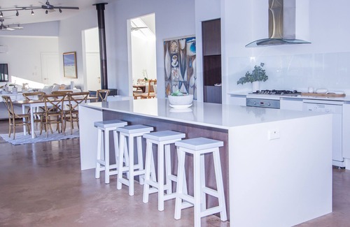 Central Mudgee House | 5 Star Ultimate Entertainers Sanctuary in Mudgee