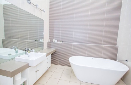 Central Mudgee House | 5 Star Ultimate Entertainers Sanctuary in Mudgee