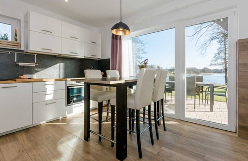 Krakow am See House | 5 star vacation home directly on the lake with sauna-fireplace-103m² - Ferienhaus Auszeit