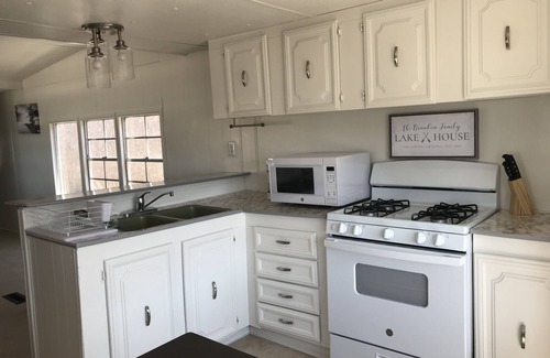 Parker Strip House | 5 star view, comfortable interiors! Pets allowed, we have internet.