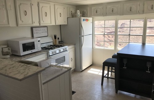Parker Strip House | 5 star view, comfortable interiors! Pets allowed, we have internet.