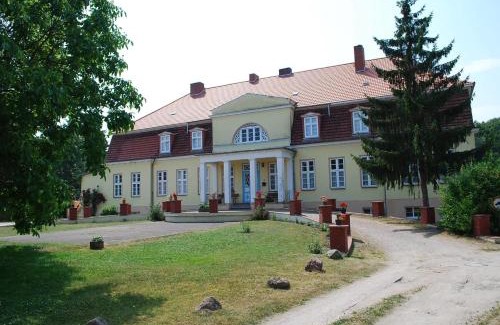 Borkow Apartment | 5 Sternberg