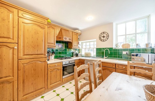 Kendal Cottage | 5 The Granary