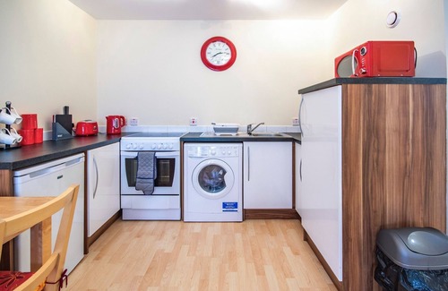 Forres Apartment | 5 Varis Apartments
