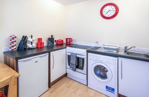 Forres Apartment | 5 Varis Apartments