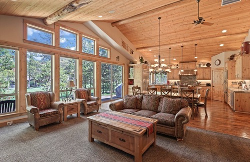 Sunriver House | 5 Vine Maple 6 Bedroom Home by Redawning