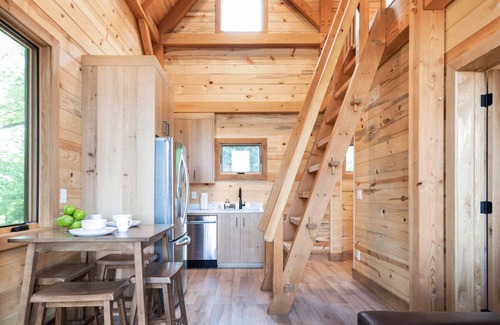 Laura House | #5 Woodpecker Way