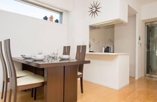 Chuo Apartment | 50 Awesome Room! Great Location,Clean,