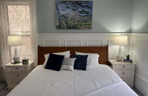 Italian Village Bed & Breakfast | 50 Lincoln Short North B&B