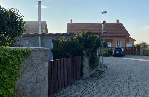 Zlonin Apartment | 50 m² Apartment ∙ 1 bedroom ∙ 4 guests