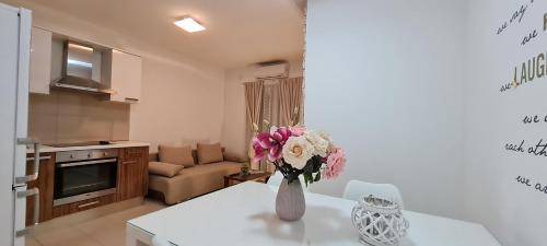 Stobrec Apartment | 50 m² Apartment ∙ 2 bedrooms ∙ 4 guests