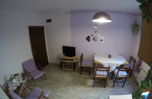 Stari Grad Apartment | 50 m² Apartment ∙ 2 bedrooms ∙ 4 guests