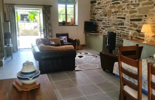 Cast House | 50 m² House ∙ 2 bedrooms ∙ 4 guests
