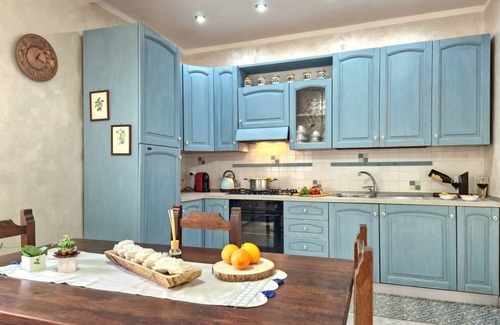 Porto Sant'Elpidio Apartment | [50 mt FROM THE SEA] Wi-fi Court and Air Conditioner