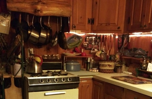 Casco Cottage | 50% OFF June 3-30 or $100 OFF Week. Waterfront Cottage for 4