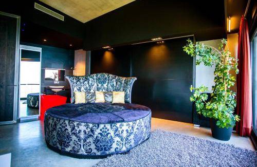 San Sebastian Villa | 500 m² Villa ∙ 5 bedrooms ∙ 8 guests