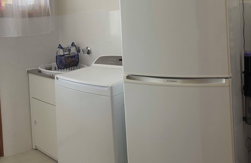 Moonta Bay House | 500 metres from Moonta Bay Beach & Jetty. Free wi-fi. Well equipped holiday home