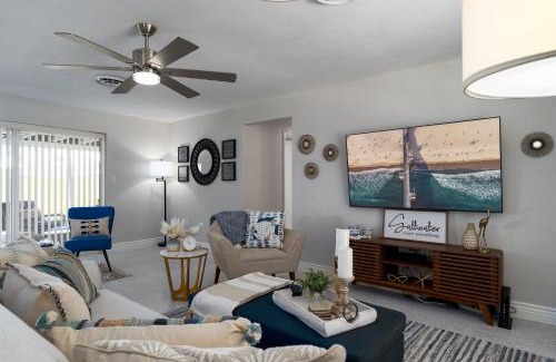 Fort Myers House | 5027 Fairfield DR - Paradise Palms home