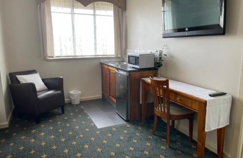 Morwell Hotel | 503 On Princes Drive Motel
