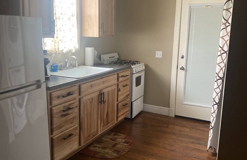 Hannibal Apartment | 507 Bridge OLD RIVER ROAD
