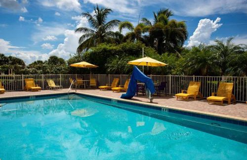 Treasure Island House | 508 - South Beach Condos