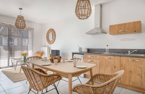 Pleneuf-Val-Andre Apartment | 50m from the beach, lovely flat for 4