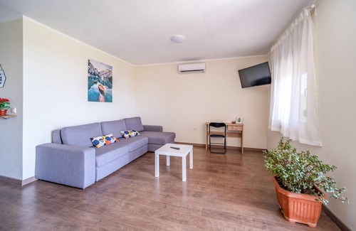 Rakovica Apartment | 51 m² Apartment ∙ 1 bedroom ∙ 2 guests